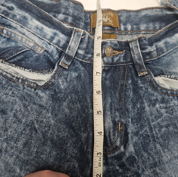 Buzz Cuts Boys Acid Wash Straight Leg Jeans! - Picture 4 of 5